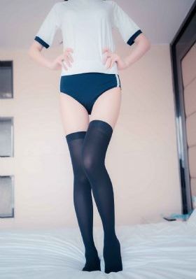 少妇馒头泬喷水a片_BD手机免费观看完整